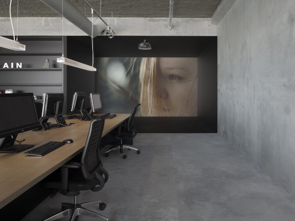 office05-3-1920x1080