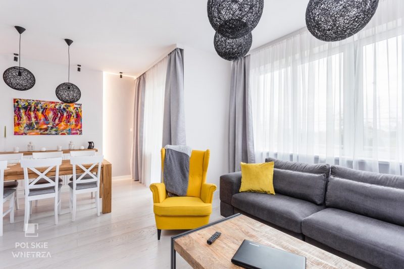 Polskie Wnętrza - Projekt salonu i jadaln w tylu prowansalsko-industrialnym