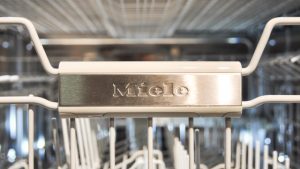 Miele Diamond - Knock2Open