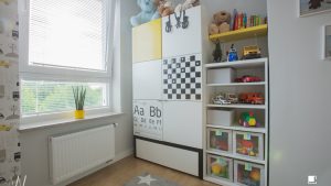 Polskie Wnętrza - ​Trójkąty i tramwaje - projekt mieszkania.