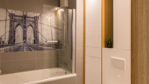 Polskie Wnętrza - ​Trójkąty i tramwaje - projekt mieszkania.