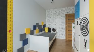 Polskie Wnętrza - ​Trójkąty i tramwaje - projekt mieszkania.