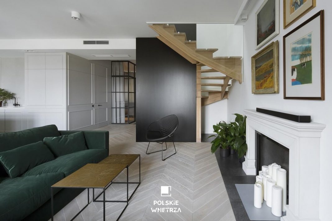 Apartament z prywatna biblioteczka - Polskie Wnętrza