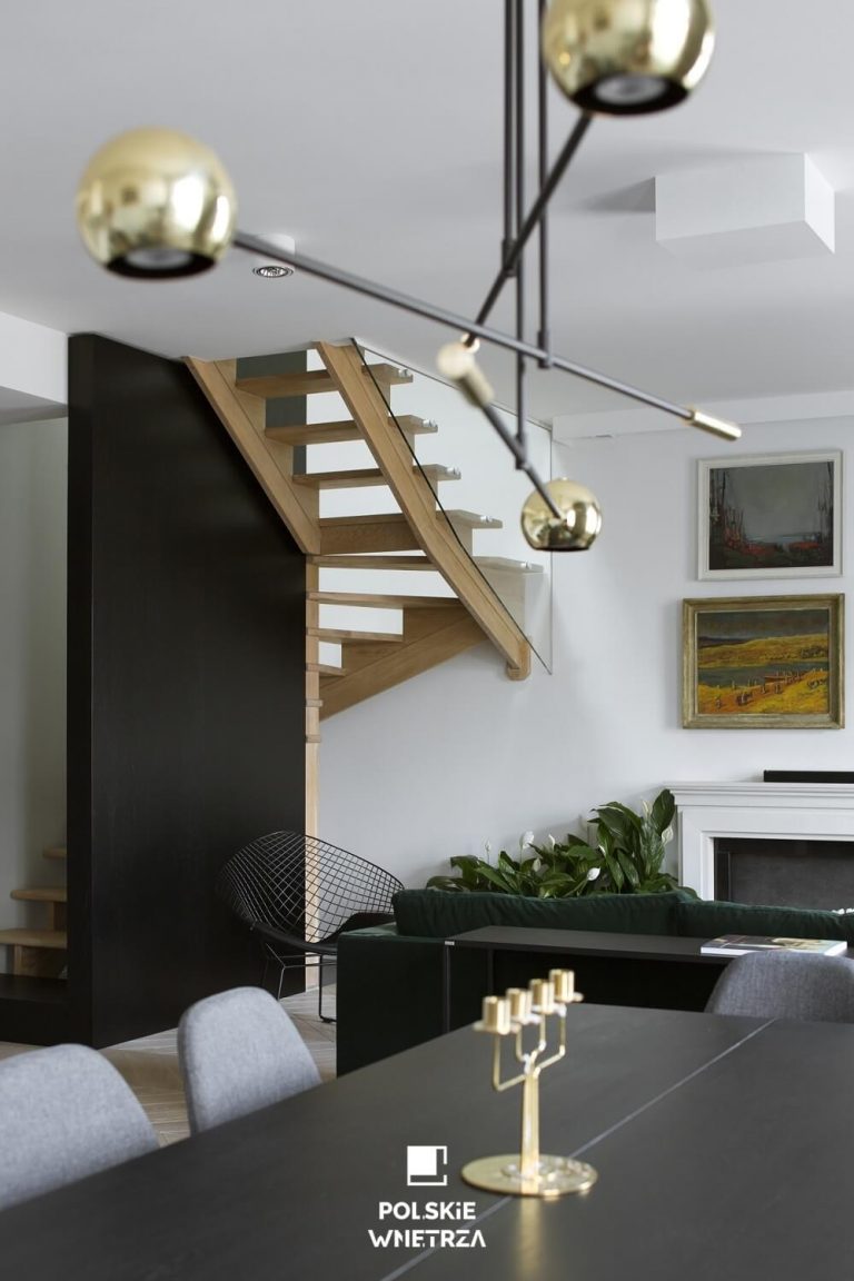 Apartament z prywatna biblioteczka - Polskie Wnętrza