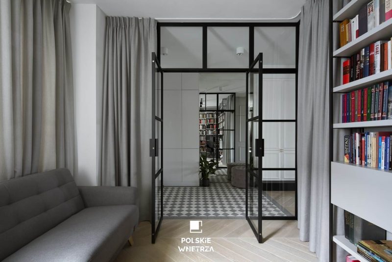 Apartament z prywatna biblioteczka - Polskie Wnętrza